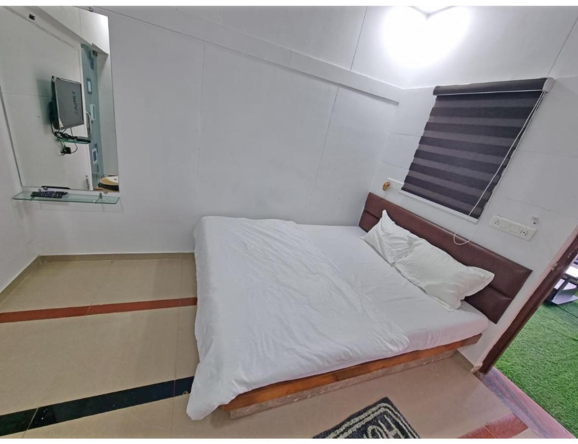 Hari Homestay, Garudeshwar Exterior foto